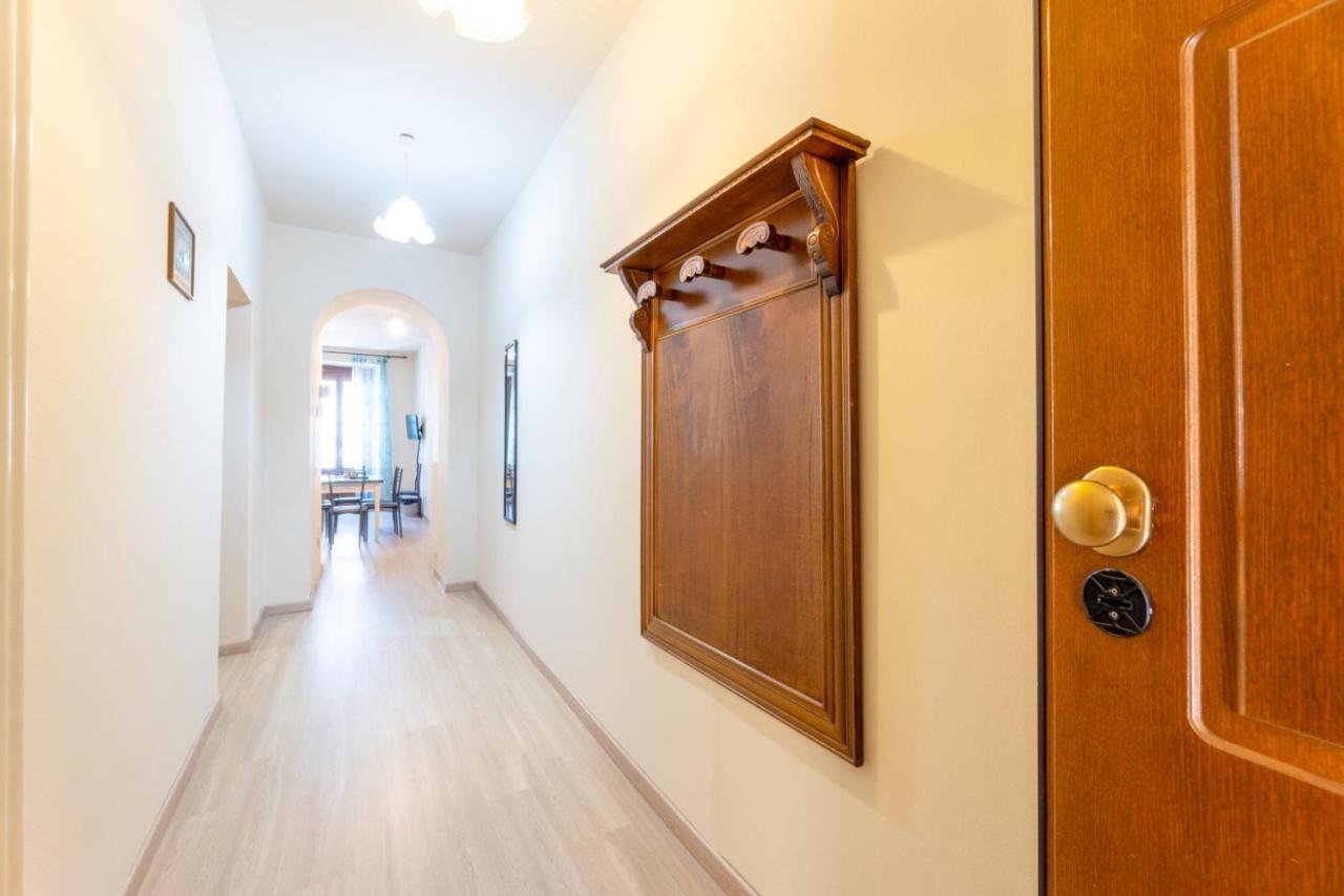 Aosta Centre Apartments - Porta Pretoria 56 المظهر الخارجي الصورة