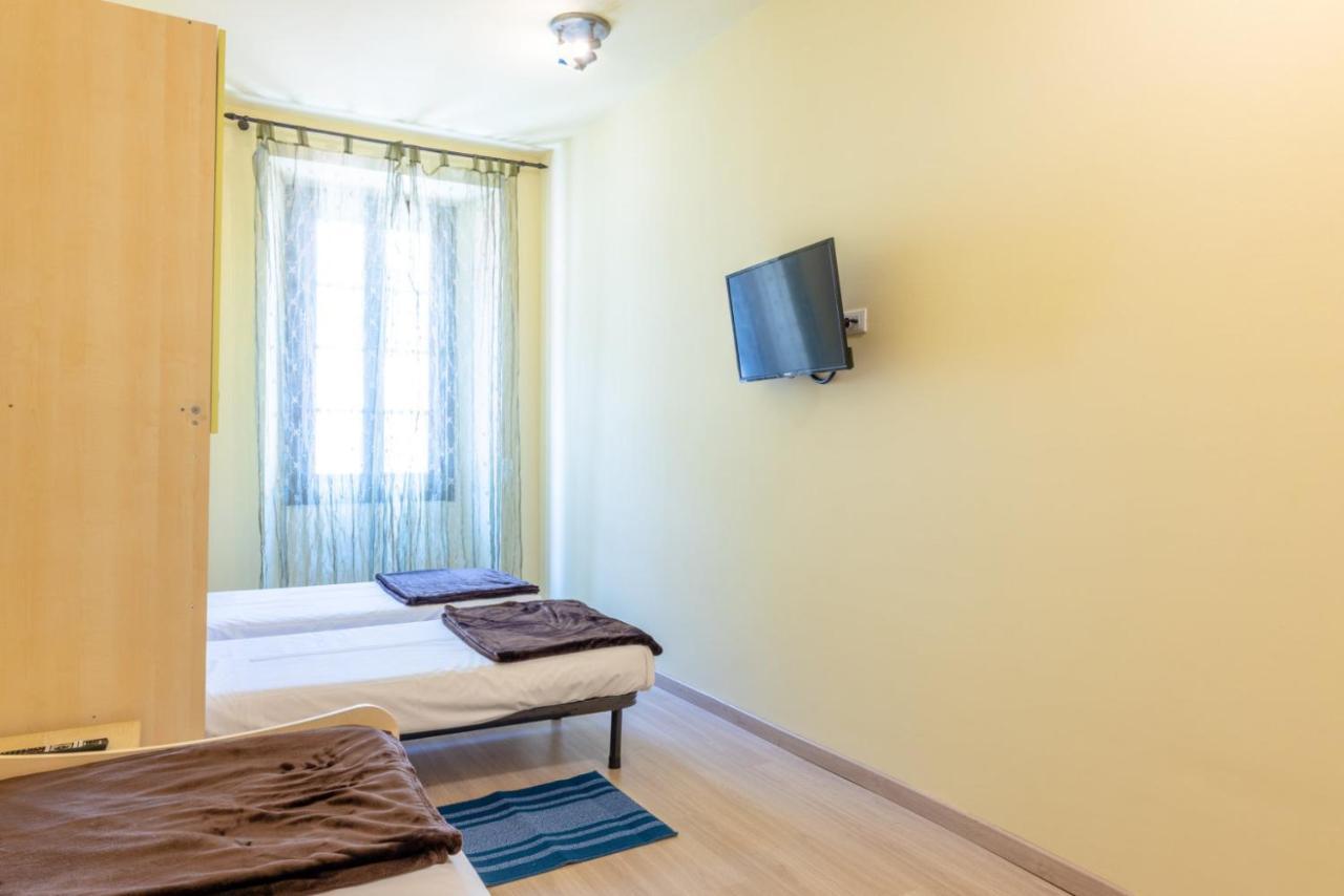 Aosta Centre Apartments - Porta Pretoria 56 المظهر الخارجي الصورة